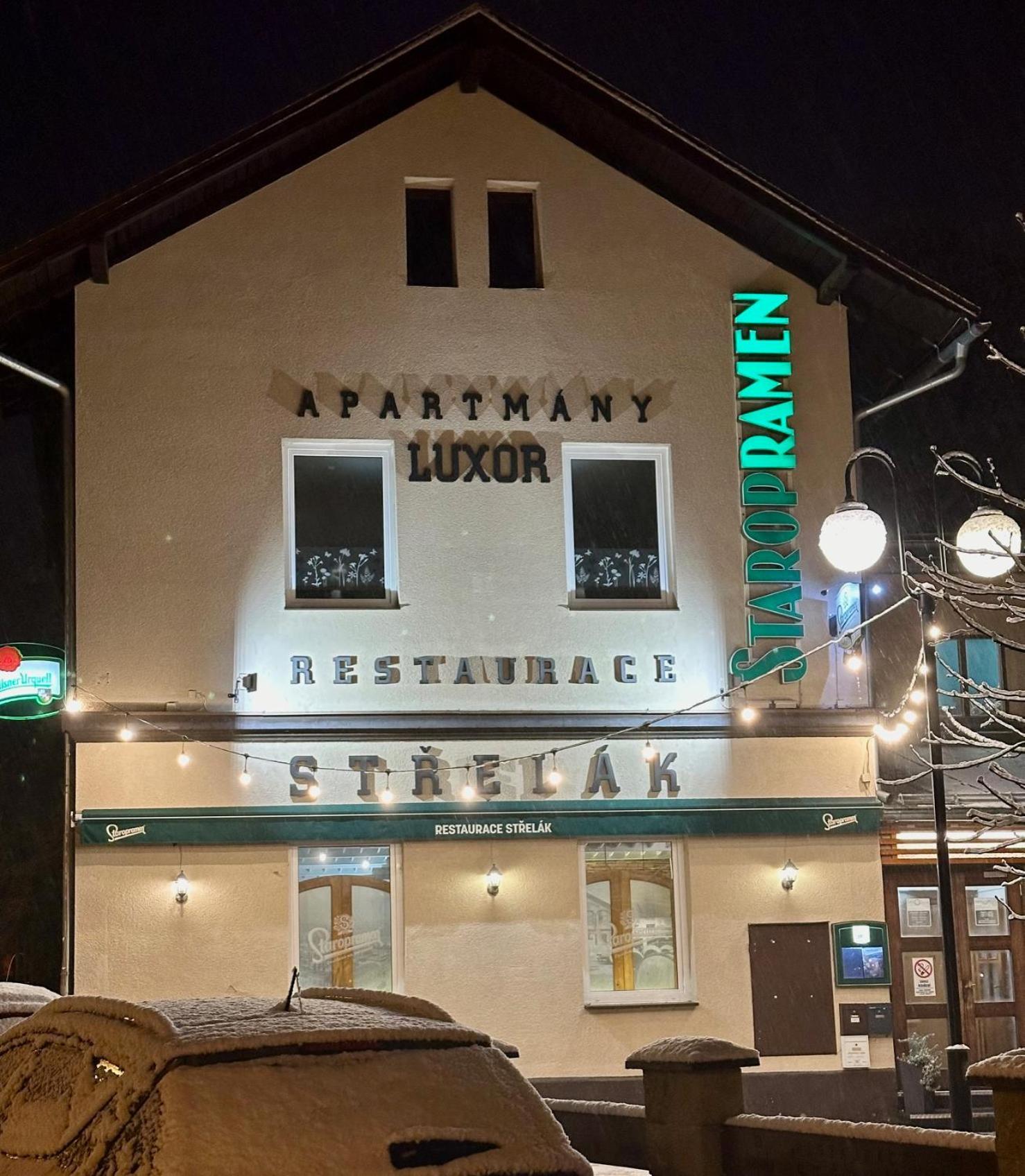 Apartmány LUXOR Česká Lípa Kültér fotó